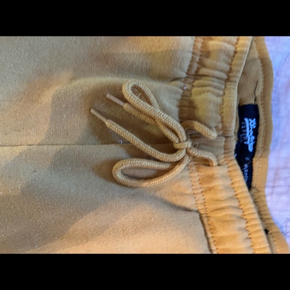 Brooklyn Cloth Graphic Joggers/ NWOT - Picture 6 of 7